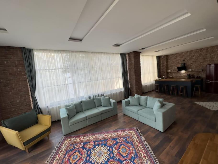 101- Garden, Jacuzzi, Spacious, Luxury House Daire *