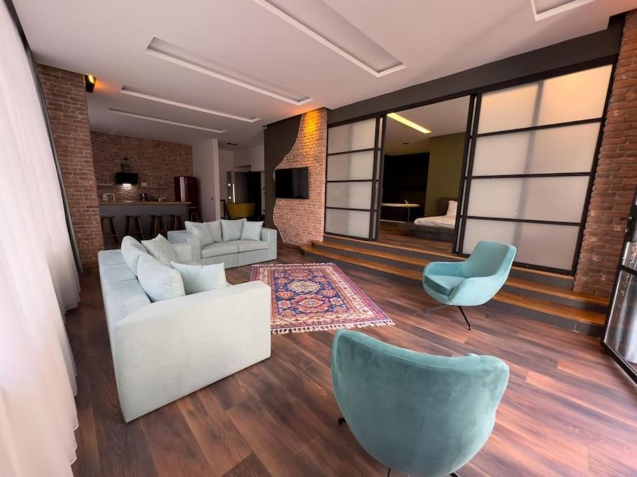 101- Garden, Jacuzzi, Spacious, Luxury House * Ankara