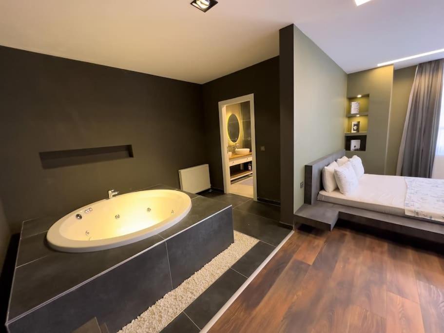 Daire 101- Garden, Jacuzzi, Spacious, Luxury House