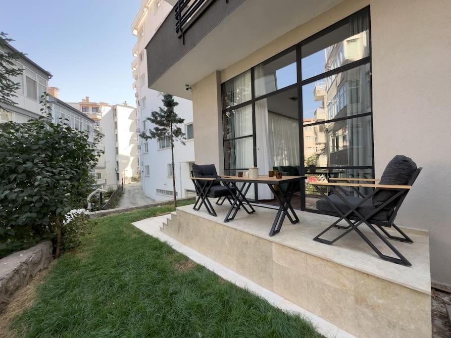 101- Garden, Jacuzzi, Spacious, Luxury House Daire *